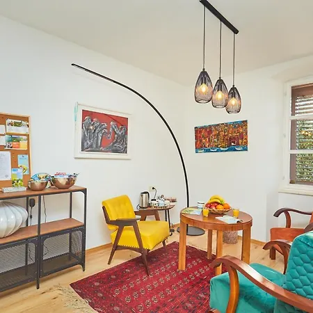 Root Guest house 3*